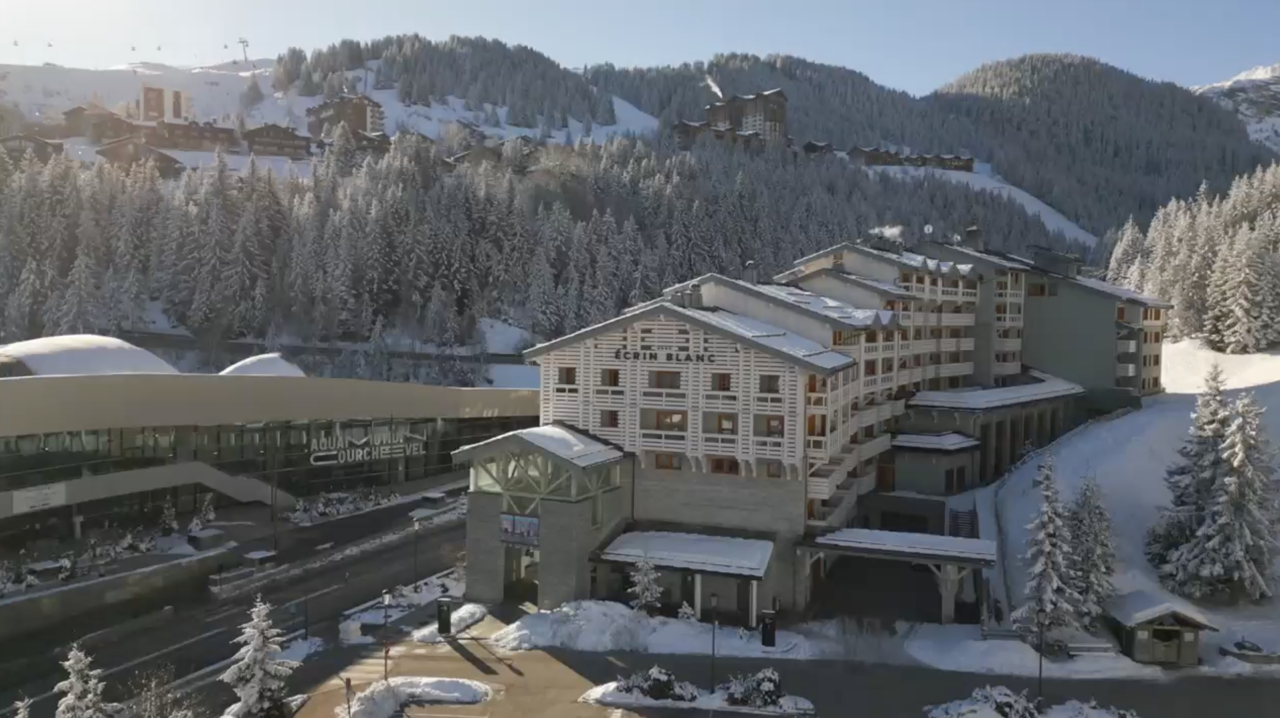 Luxury chalet-style accommodation at Hotel Ecrin Blanc during corporate ski retreat