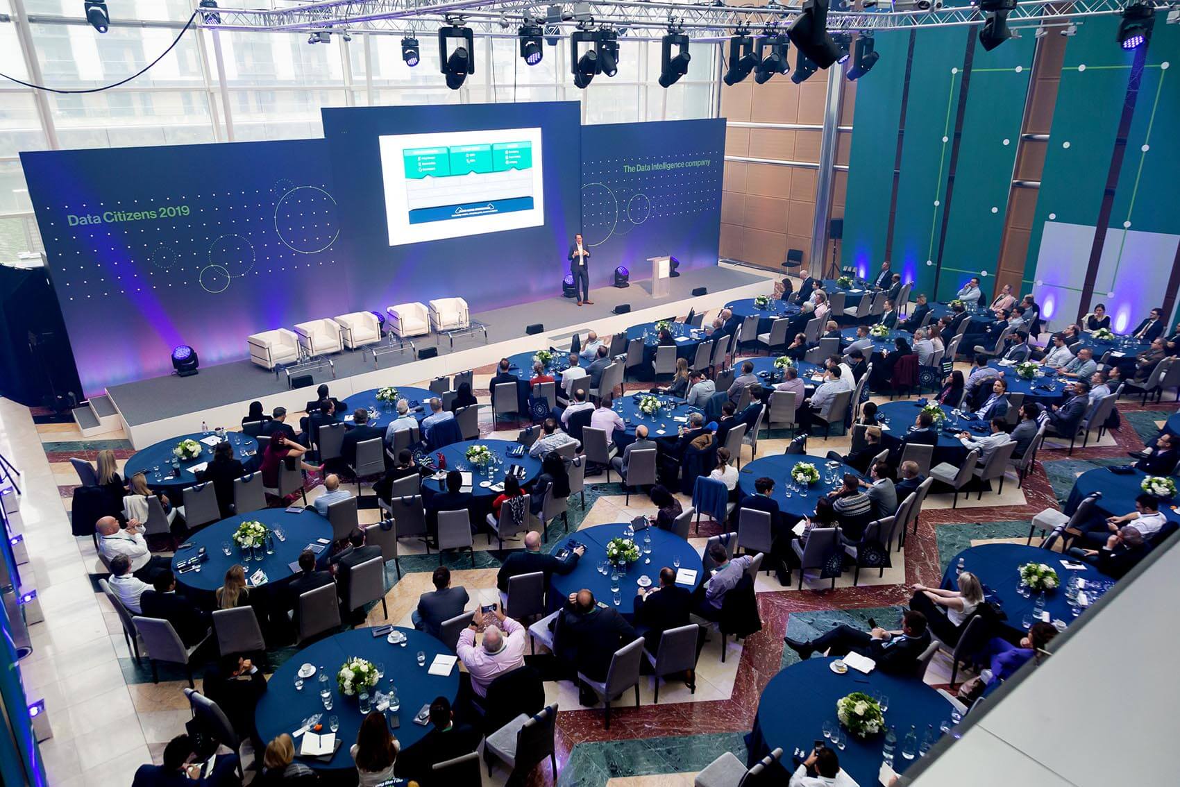 Corporate Event Organisers - Corporate Conference EMEA - stage set